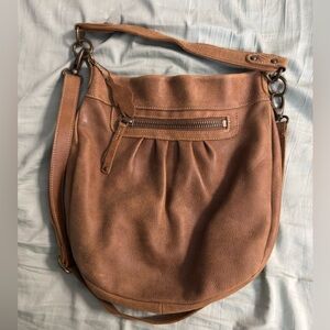 Women's Crossbody Hobo Bag in Cognac Brown